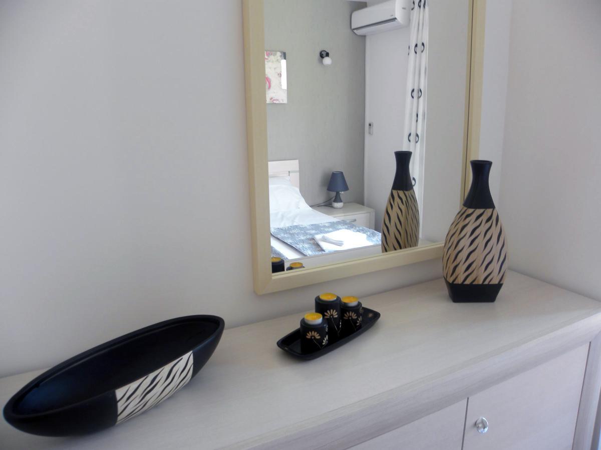 ריסאן Apartments Aleksandra מראה חיצוני תמונה