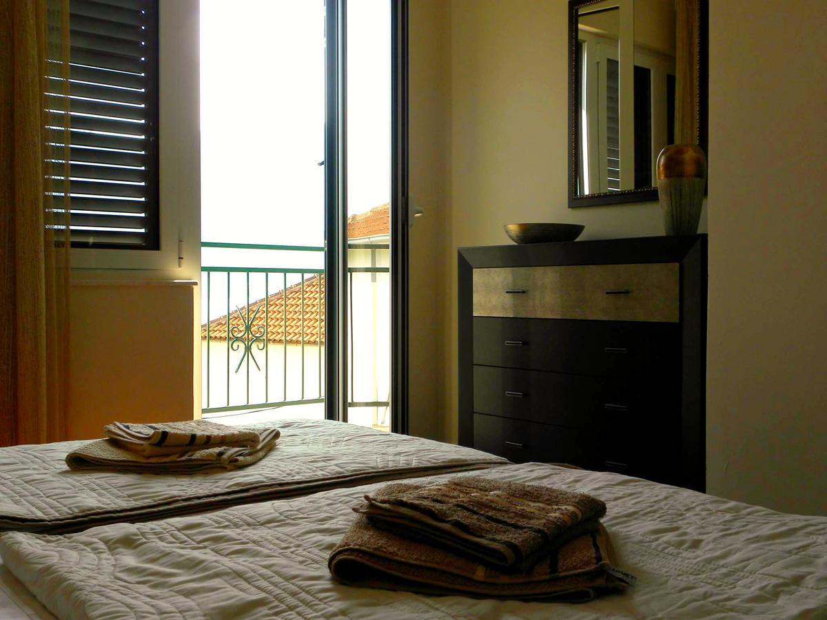 ריסאן Apartments Aleksandra מראה חיצוני תמונה